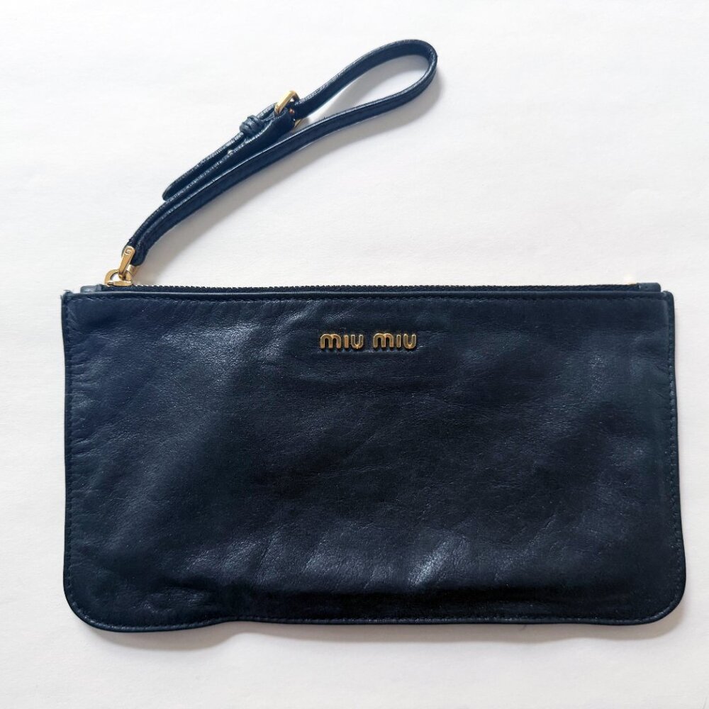 MIU MIU Wristlet Pochette Black Leather Wallet Wrist Bag Clutch Gold 2000s